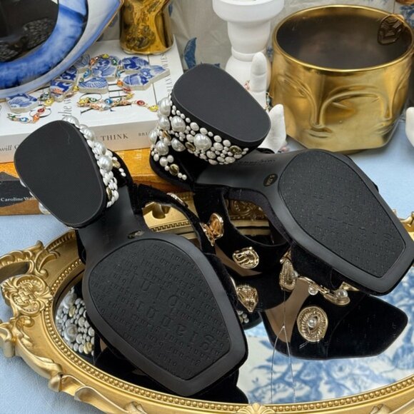 🆕 GIANNI BINI 🧿 NWOB Penei Velvet Pearl Surrealist Ornament Slide Sandal Sz5.5 - Picture 13 of 14